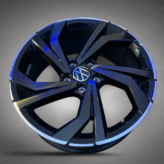 "Blackout" Wheel Vinyl Pre-Cut | 2022-2024 GLI 18" Wheel